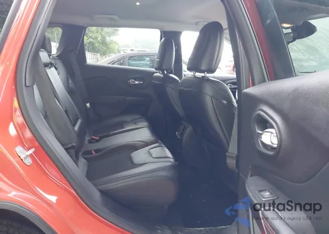 2021 Jeep Cherokee Trailhawk 4X4 из США, поврежденный, VIN 1C4PJMBX7MD119689